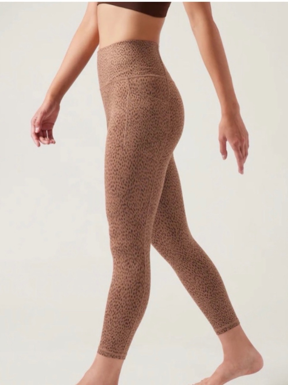 Athleta Salutation Stash 7/8 Leggings in Shanti Animal Beige